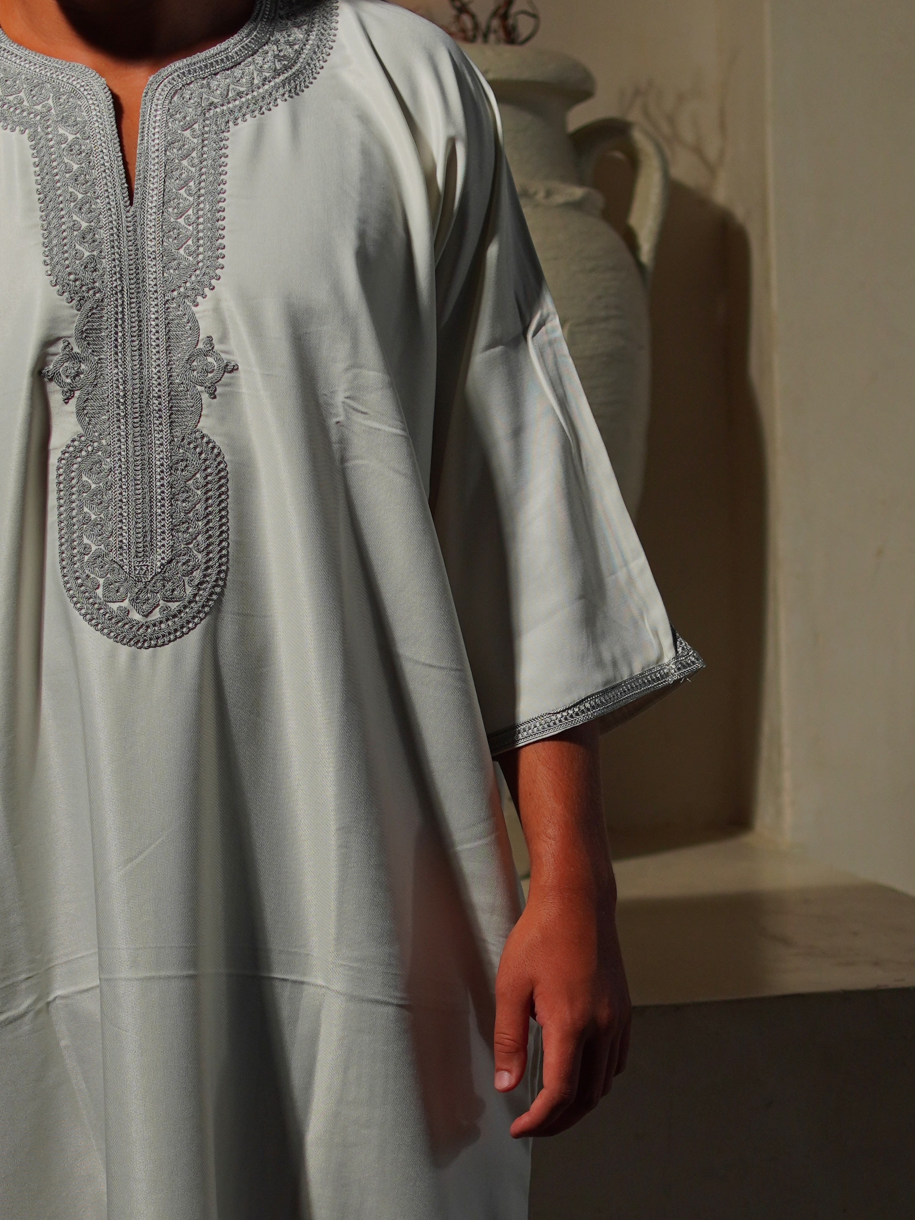 Gandoura Blanche et Grise