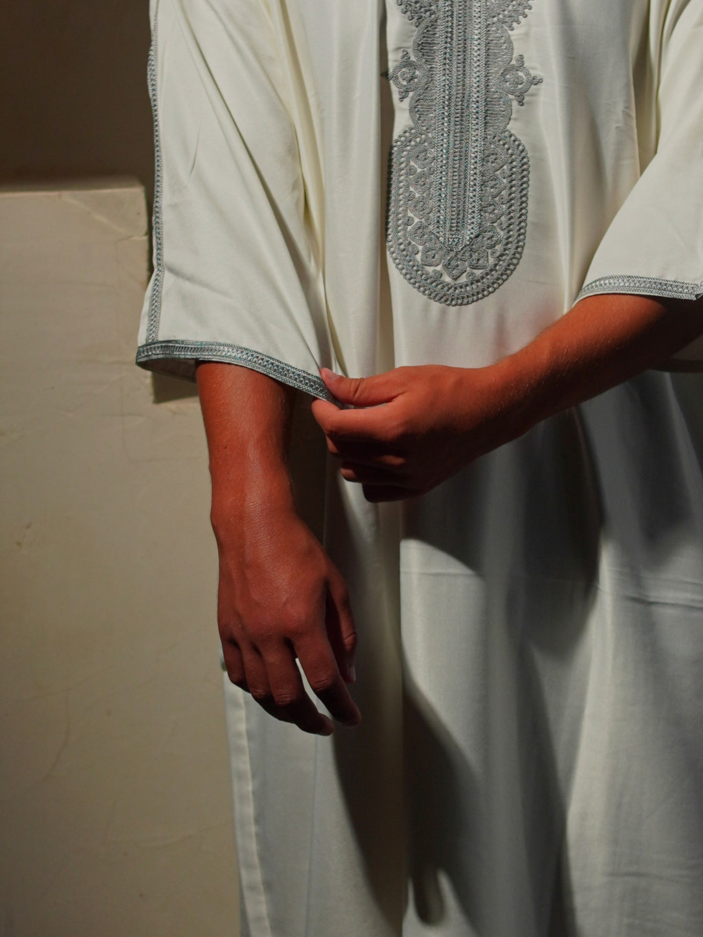 Gandoura Blanche et Grise