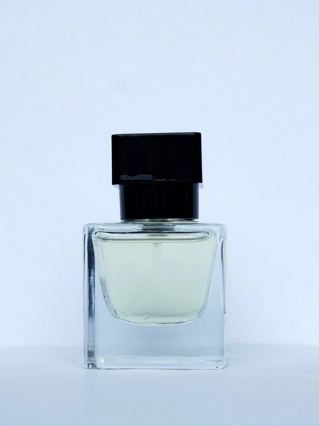 Oud Eclipse Extrait de ParfumAmaanstudios | Rooted in heritage.